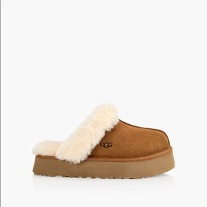 UGG Platform Slipper BNWT